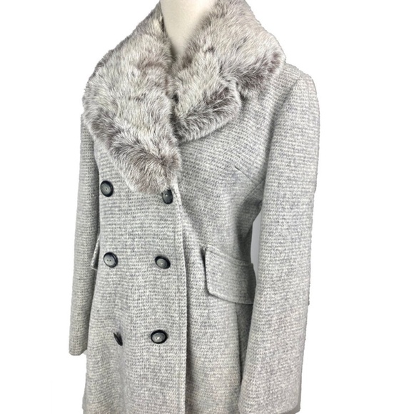 1970's Vintage Gray Wool Fur Collared Double Breasted Duster Coat - Picture 4 of 10